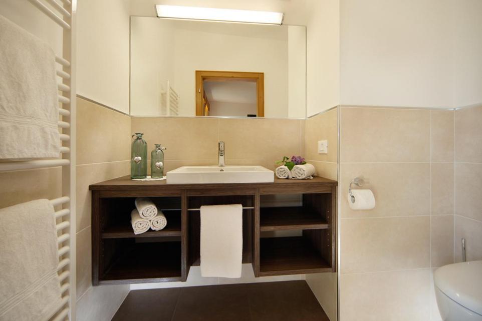 Biedermannhof Otel Tscherms Dış mekan fotoğraf